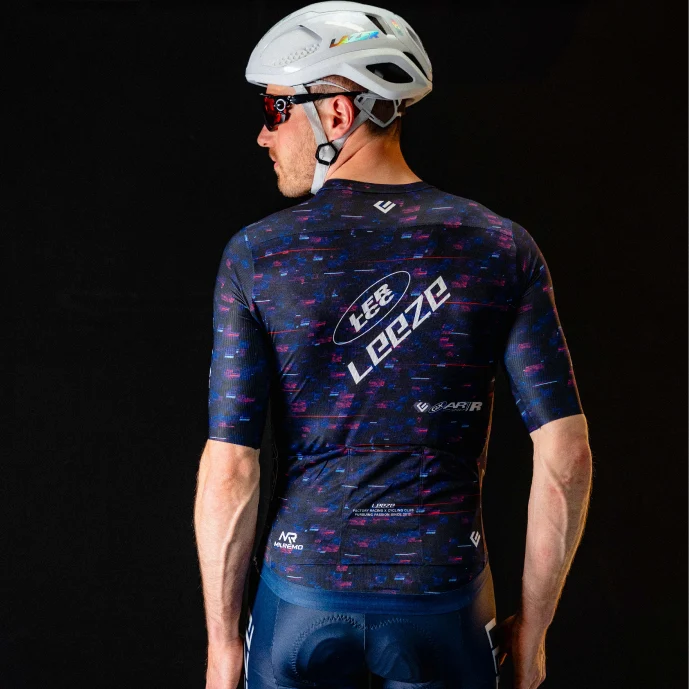 LEEZE Trikot (2026)