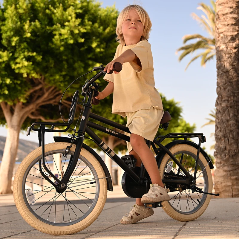 Cooper-Kinderfahrrad mit Ständer – 16 Zoll