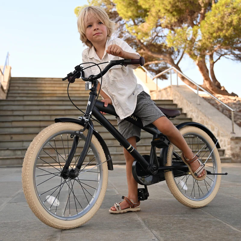 Coastline Kinderfahrrad mit Ständer – 20 Zoll