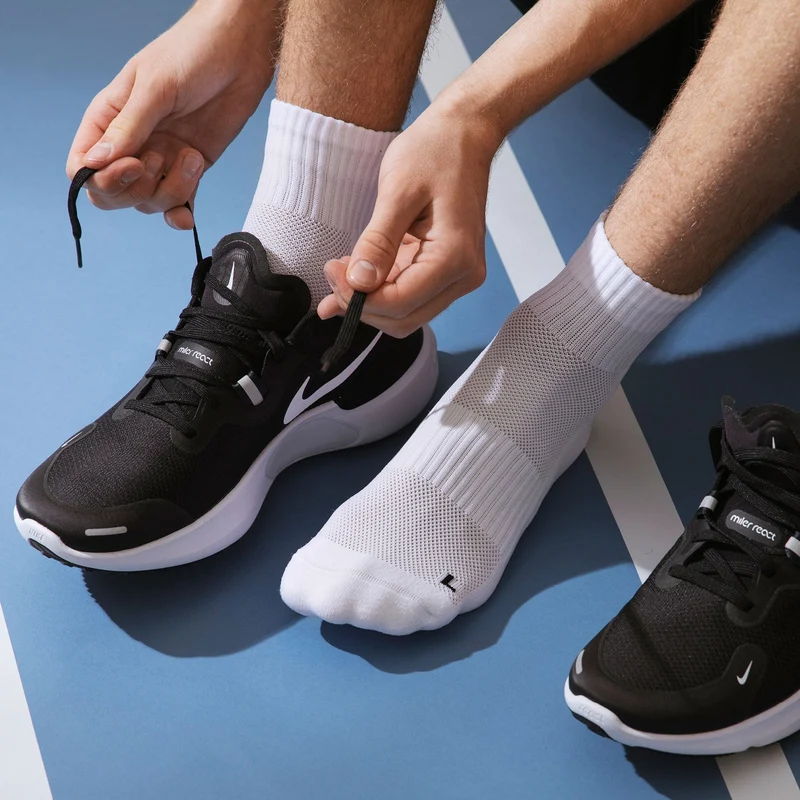 Mittelhohe Laufsocken | Grau