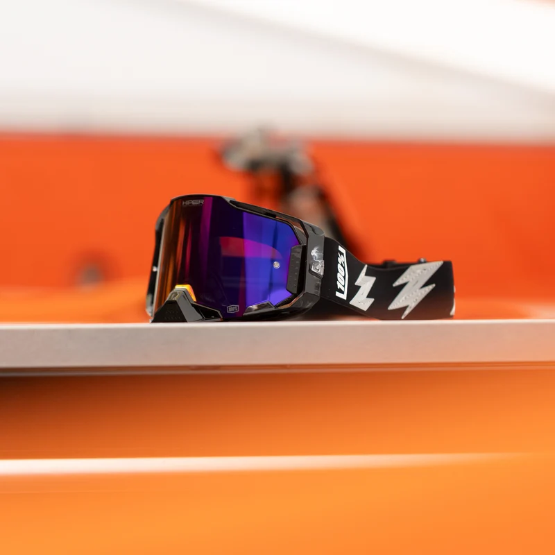 ARMEGA Goggle Crenshaw HiPER Purple Mirror Lens