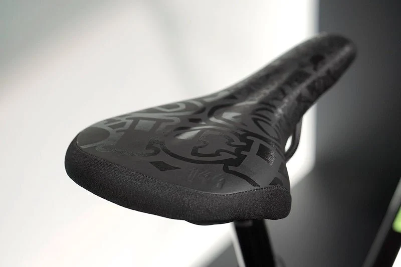 66sick Espacio Libre SP Sattel Schwarz 144mm Breite