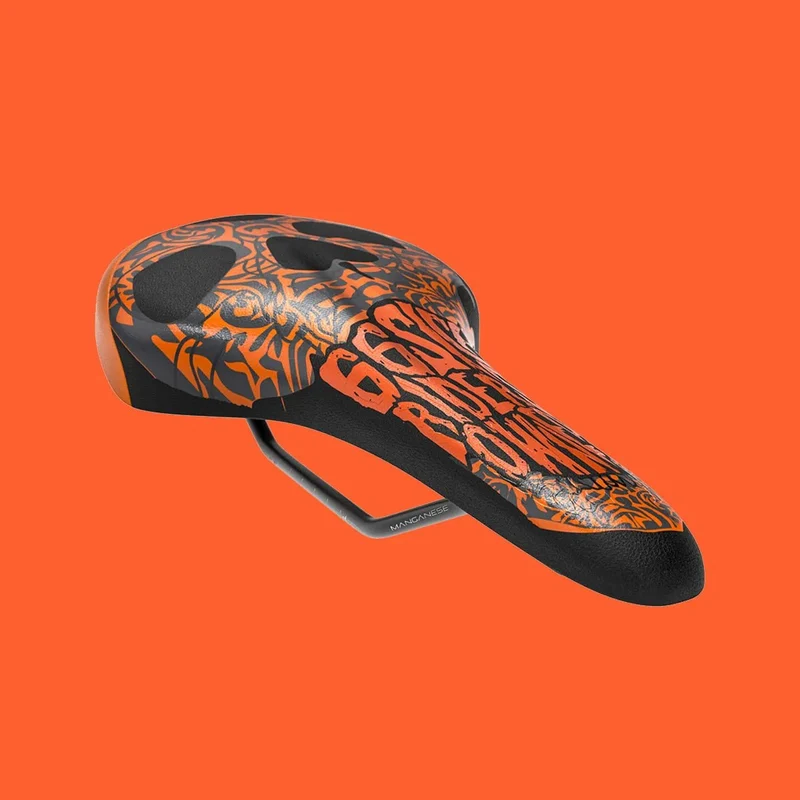 66sick Espacio Libre RDO Sattel Orange | 144mm Breite