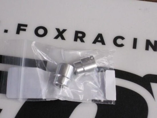 Mounting Hardware 2014: 2 Piece 8mm x 189