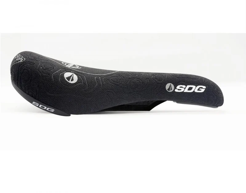 SDG Apollo Sensus Stratos Sattel I-Beam Kevlar schwarz-schwarz