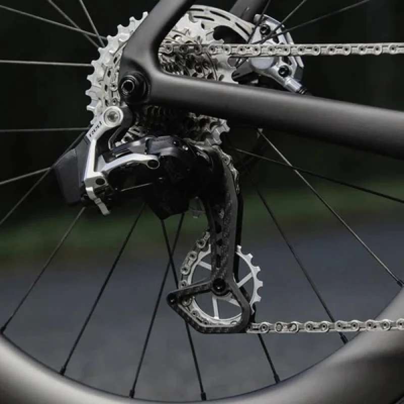 Nova Ride CCD EVO 12s SRAM AXS Schaltwerkskäfig Silber - 82g Carbon, windkanalgetestet