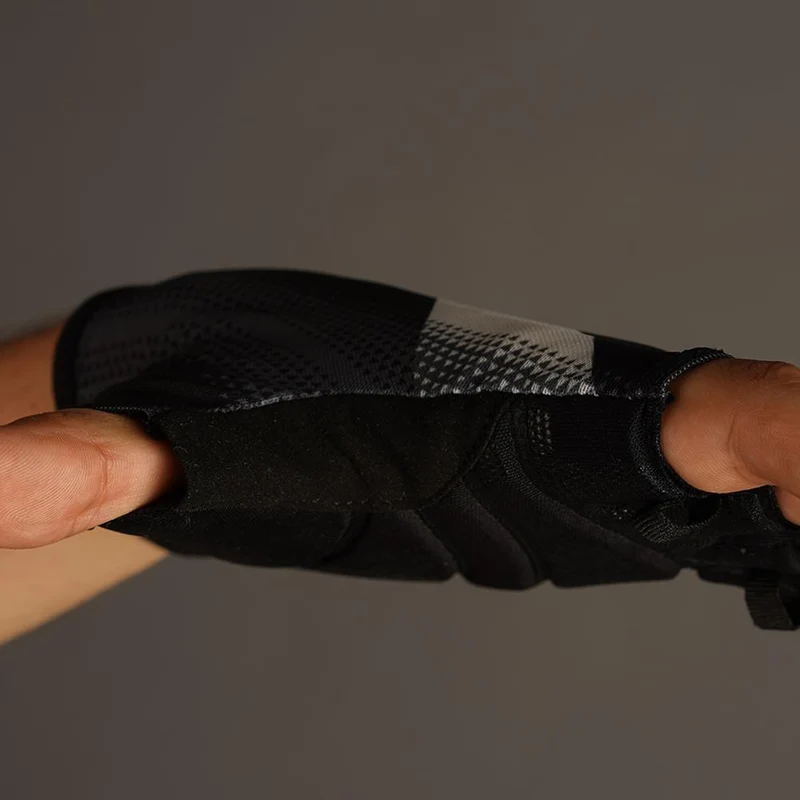 CHIBA Solar II - Radhandschuhe kurz, schwarz/schwarz, Größe M, atmungsaktiv