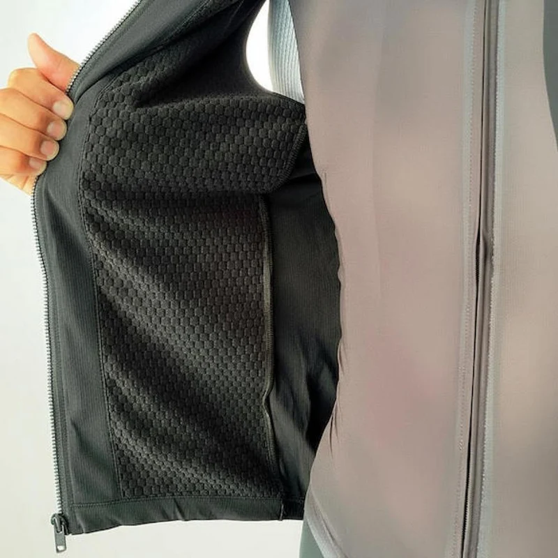 VeloToze Weste Core Shield L Schwarz - winddichter Kälteschutz für Ganzjahresfahrer