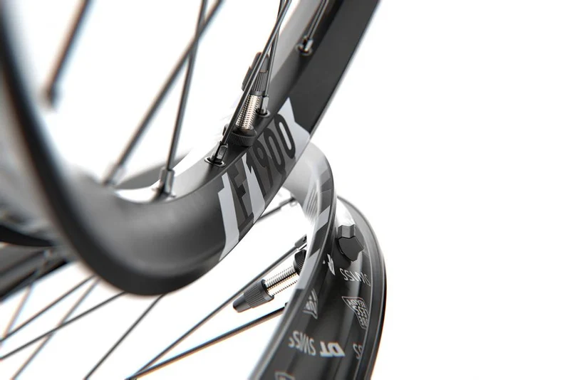 DT Swiss Laufrad F1900 Classic 29" 30, 622 x 30 mm Schwarz - robustes Bikepark-Vorderrad