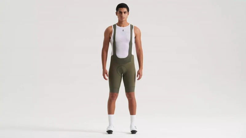 PRIME BIB SHORT MEN OAKGRN L - Premium Trägerhose für Herren in Oak Green - Bibshort