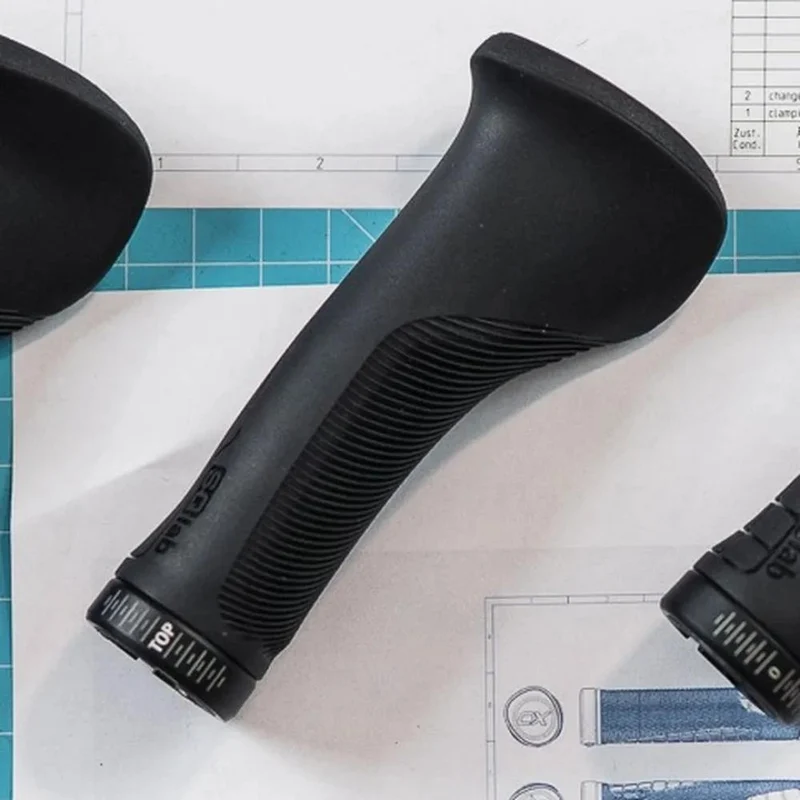 SQlab 702 2.0 M Ergonomischer Fahrradgriff - Komfort und Performance für lange Touren - Lenkergriff