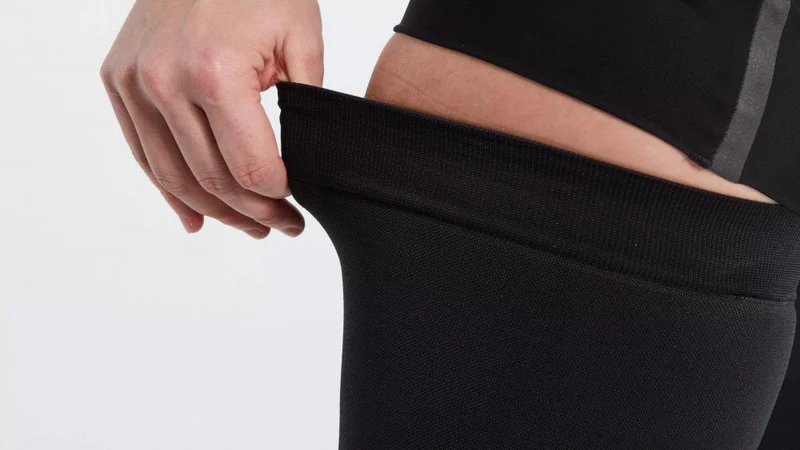 SEAMLESS LEG WARMER BLK XL/XXL - Nahtlose Beinwärmer Schwarz - Bekleidung