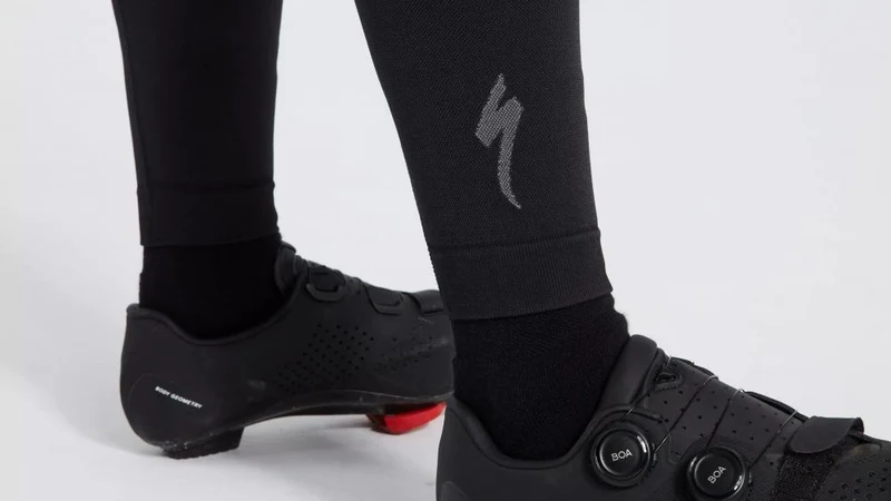 SEAMLESS LEG WARMER BLK XL/XXL - Nahtlose Beinwärmer Schwarz - Bekleidung