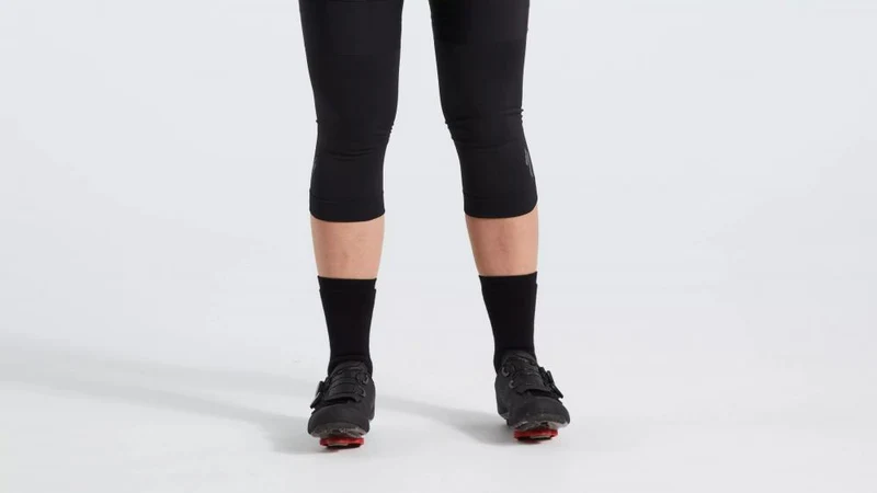 SEAMLESS KNEE WARMER BLK M/L - Nahtlose Knie-Wärmer in Schwarz - Bekleidung