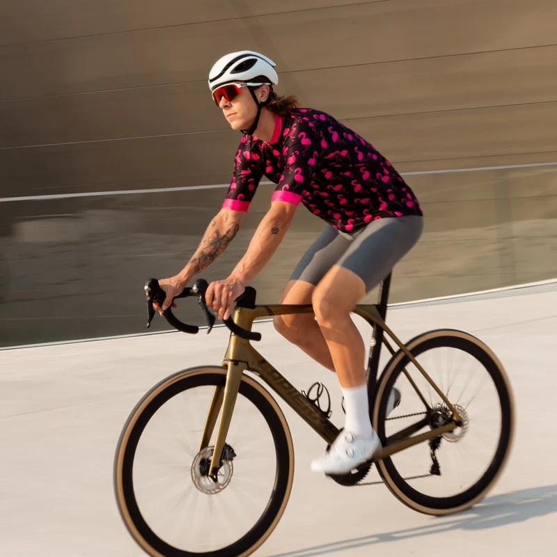 Flamingo Cycling Kit