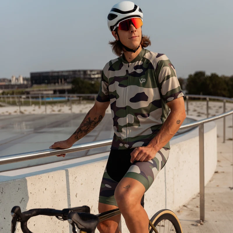Camouflage Cycling Kit