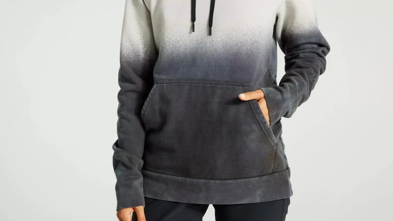 LEGACY SPRAY PULL-OVER HOODIE WMN DOVGRY L - Bekleidung