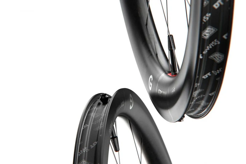 DT Swiss Laufrad GRC 1100 DICUT 29" 622 x 50 mm Schwarz - High-End Gravel-Performance