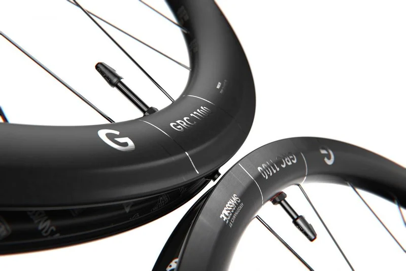 DT Swiss Laufrad GRC 1100 DICUT 29" 622 x 50 mm Schwarz - High-End Gravel-Performance