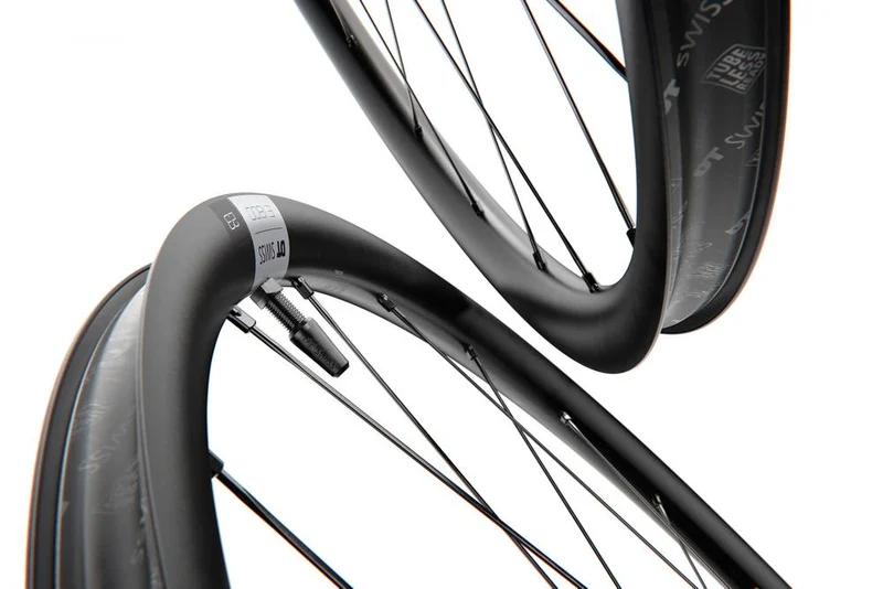 DT Swiss Laufrad E 1800 SPLINE 29" 622 x 23 mm schwarz - zuverlässiges Tubeless Disc-Vorderrad