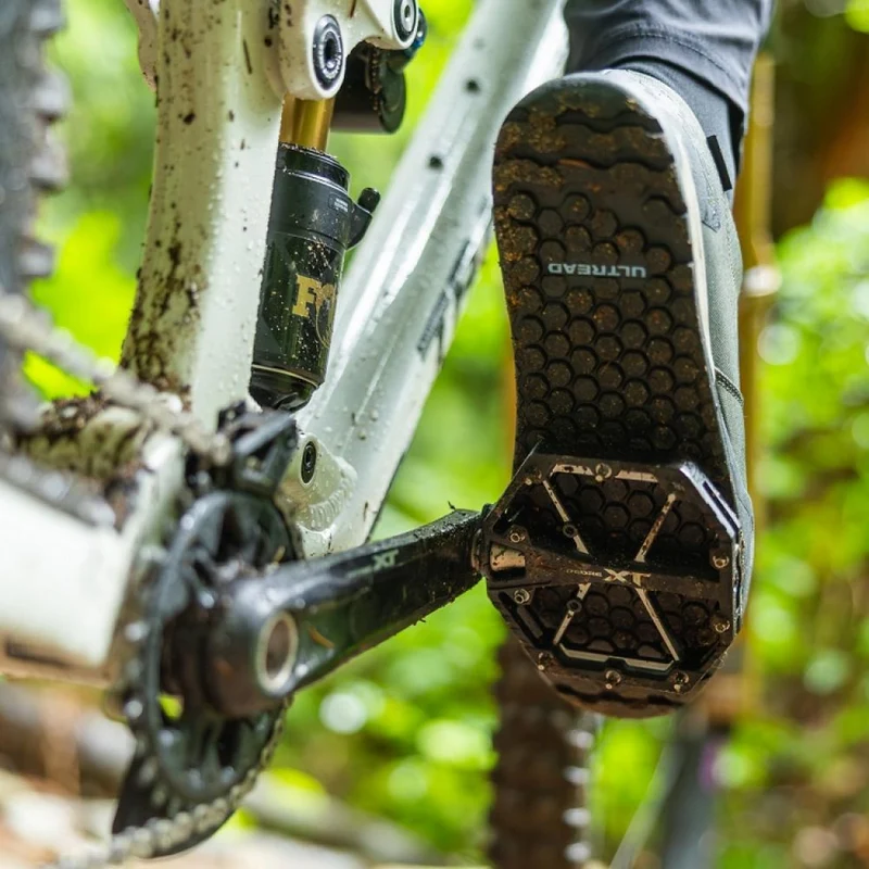 Shimano Deore XT PD-M8240 MTB-Plattformpedale Schwarz - 10 Pins je Seite