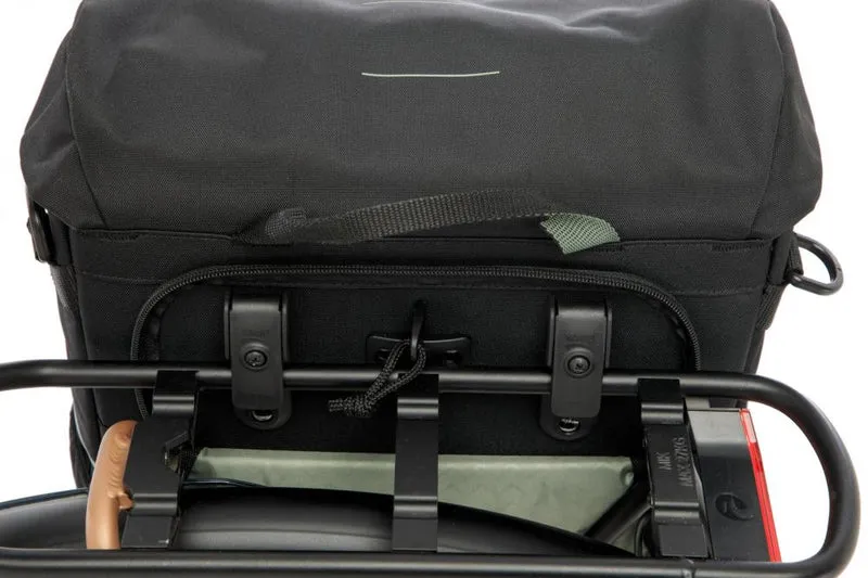 New Looxs Radtasche Vigo Single Black Green 18L Black - sportliche Einzeltasche für Alltag & Tour