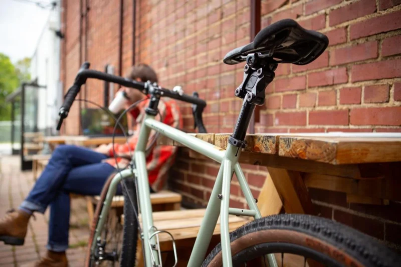 Cane Creek Thudbuster G4 ST Sattelstütze, 30,9mm x 375mm, 50mm Federweg, Parallelogramm-Mechanik, E-Bike geeignet, max. Fahrergewicht 150kg, schwarz