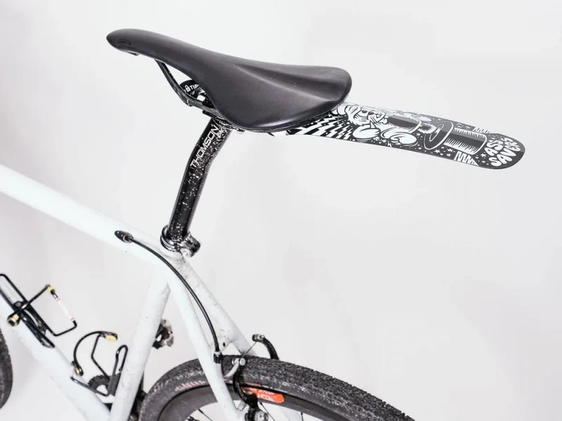 Ass Savers ASR-1 Regular Spritzschutz HR, werkzeugfreie Montage, für Rennrad/Gravel 2335 mm, 380x102 mm, 0,8 mm Polypropylen, Magic Mudguards