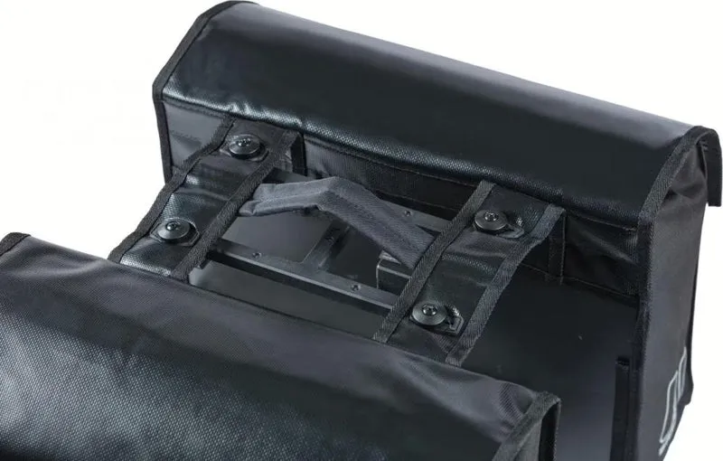 Basil Adapterplatte Urban Load MIK 2.0 Doppeltasche 48-53 Liter - wasserdicht - mit Adapterplatte & Reflexion - Doppelpacktasche