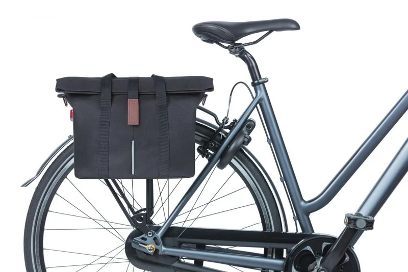 Basil Adapterplatte City MIK 2.0-KF-Hook Einzeltasche 11 Liter - wasserabweisende Fahrrad-Handtasche mit MIK- & Klickfix-Adapterplatte - Reflektor 19x30 5x26 5 cm - Fahrradhandtasche